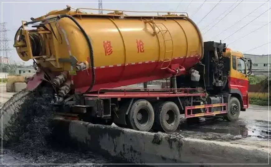 沙坡头沉淀池清理案例