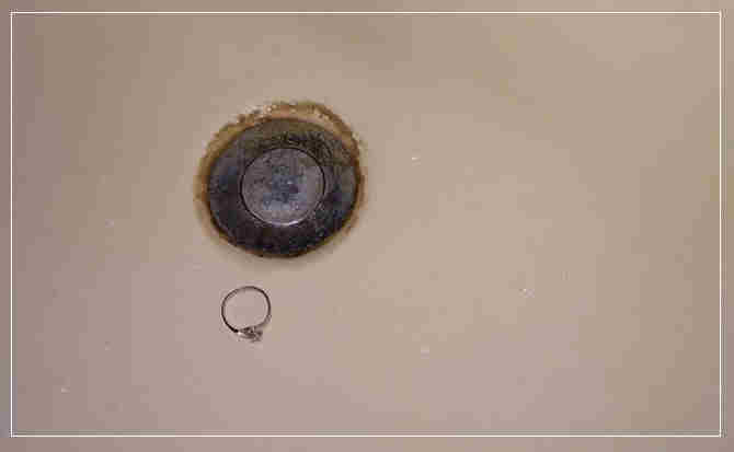 沙坡头下水道物品打捞